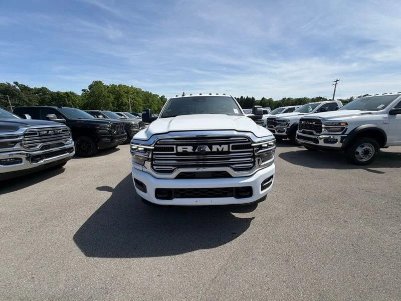 New 2026 Bright White Clear-Coat Exterior Paint RAM Laramie image 8