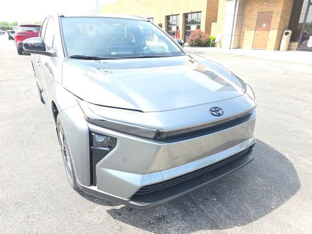172 New Toyota Cars, SUVs in Stock | Victory Toyota of Brook Park