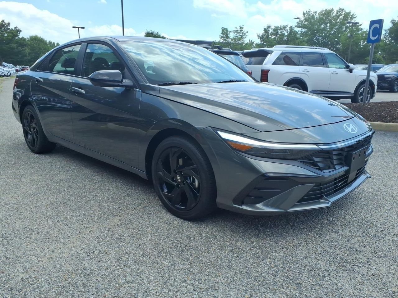 New 2026 Amazon Gray Hyundai SEL Sport image 3