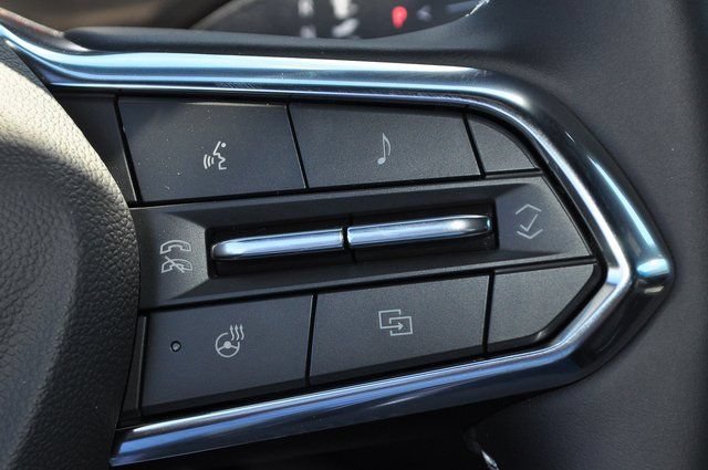 New 2025 Black Chevrolet LT - Extended Range image 17