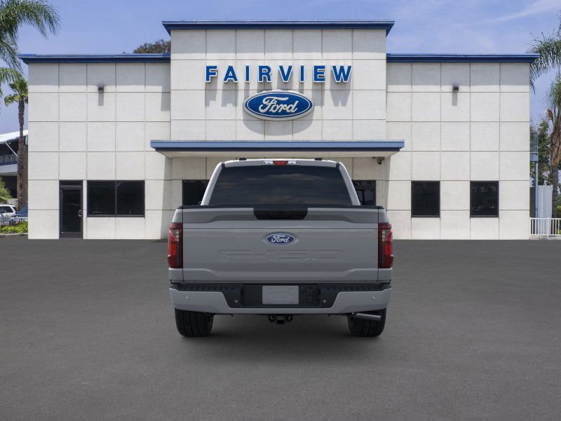 View vehicle photo 4