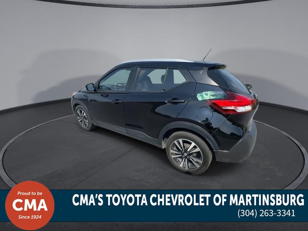 Used 2019 Super Black Nissan SV image 6