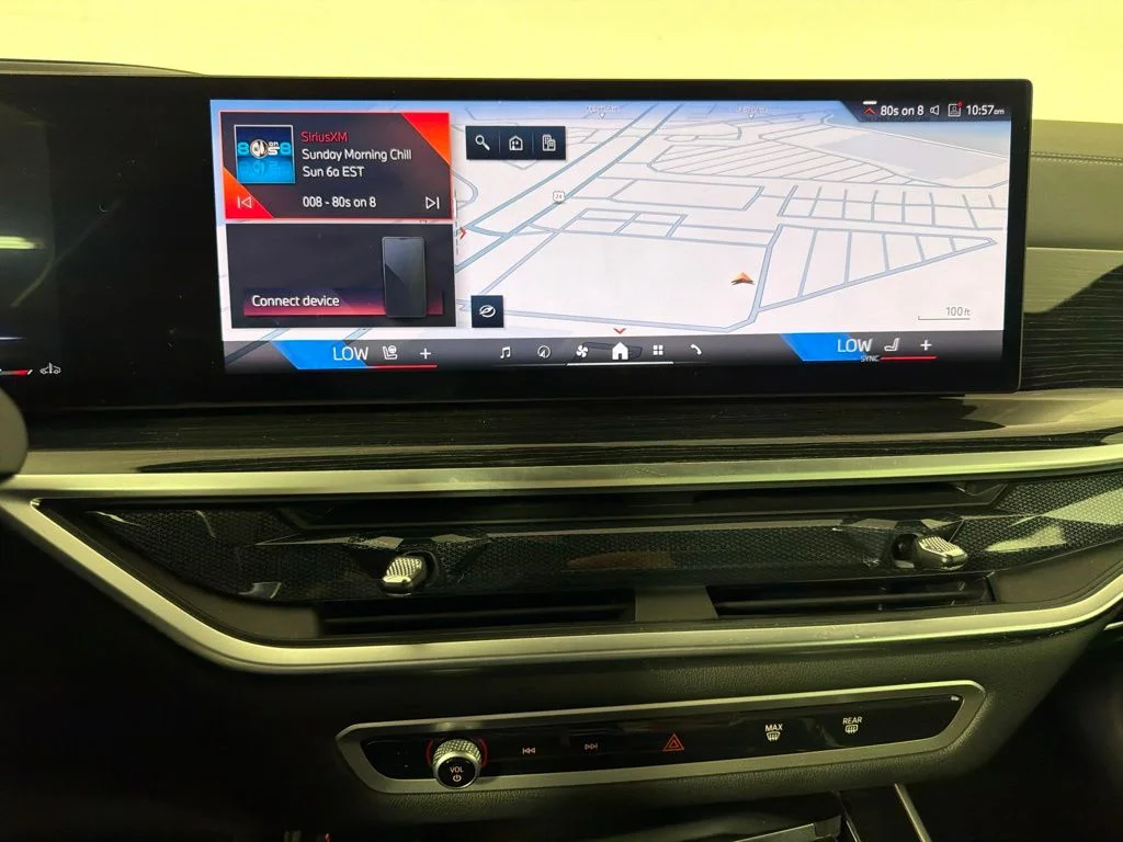 Certified Used 2025 Gray BMW xDrive40i image 30