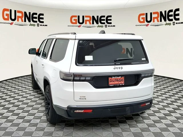 New 2026 Bright White Clear-Coat Exterior Paint Jeep Limited Reserve image 8