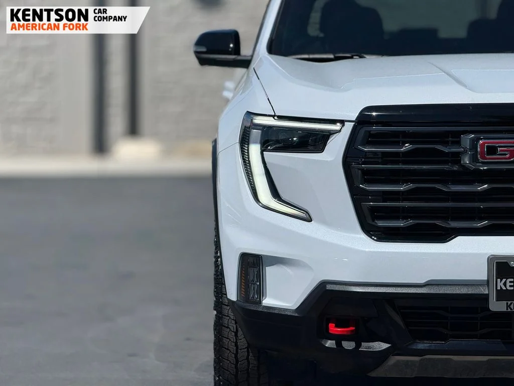 Used 2026 White GMC AT4 image 12