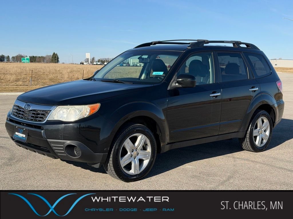 Used 2010 Subaru Forester X Premium with VIN JF2SH6CC8AH711993 for sale in Saint Charles, Minnesota