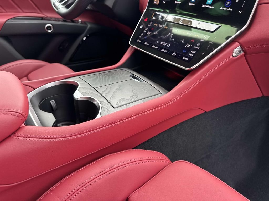 2026 Maserati Grecale Modena V6 - Photo 29