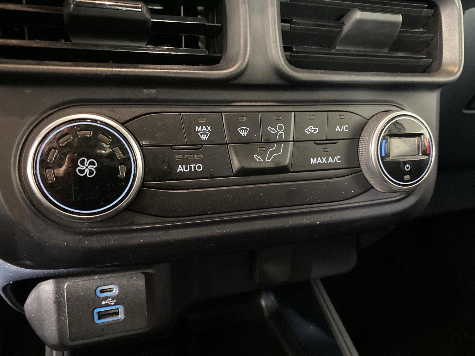 Used 2022 Oxford White Ford XL image 21