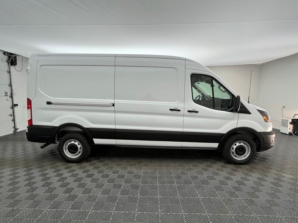 New 2026 White Ford Base image 7