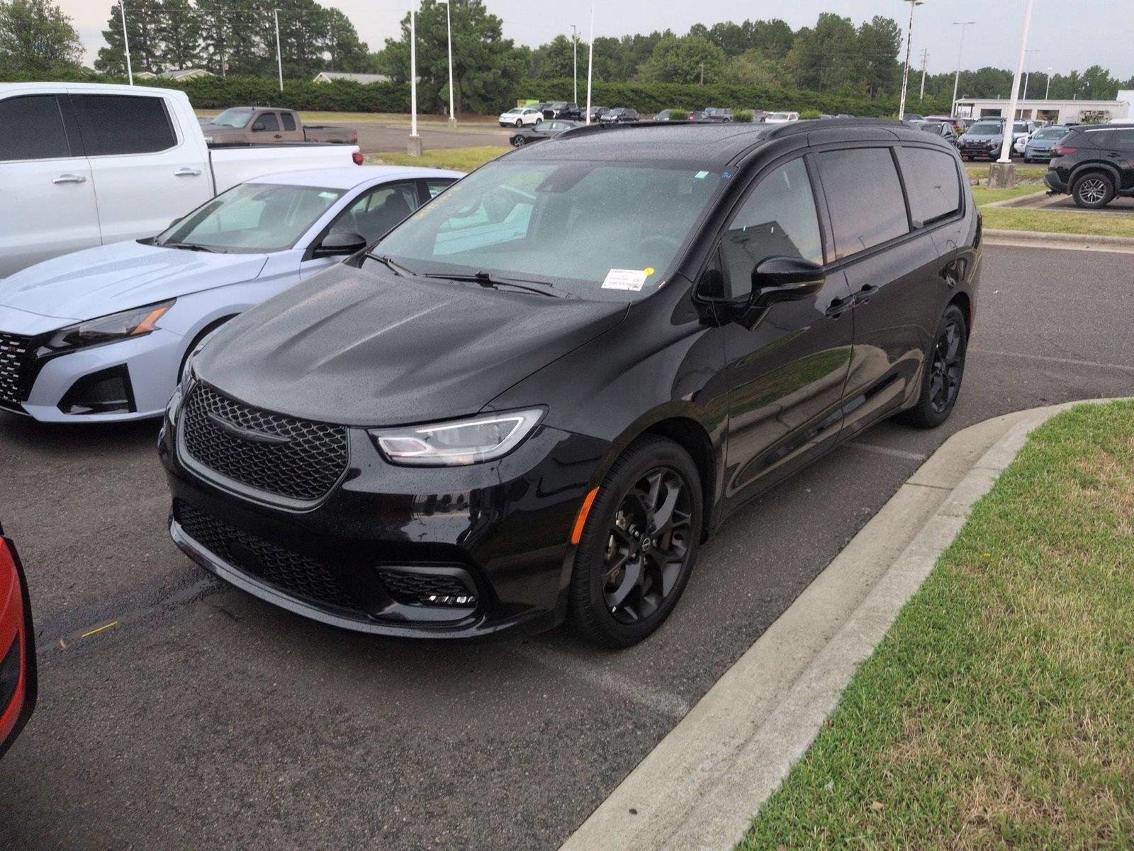 2025 Chrysler Pacifica Limited