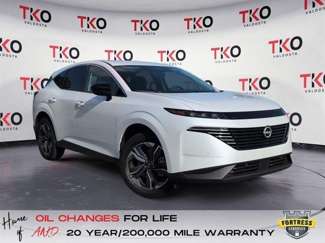Used 2025  Nissan SV image 1