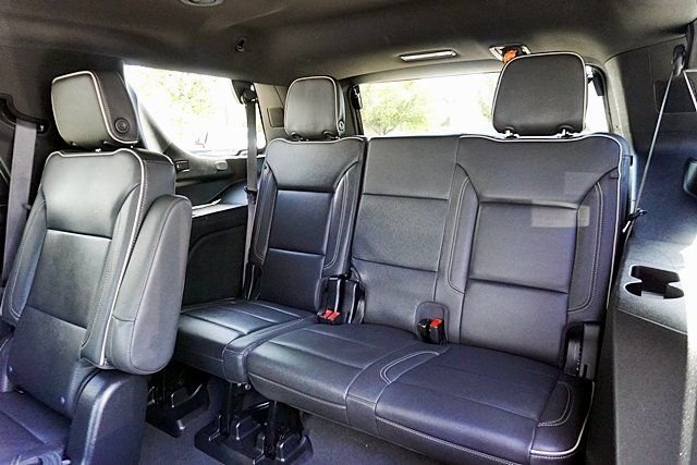 Used 2024 Gray Chevrolet Premier image 17