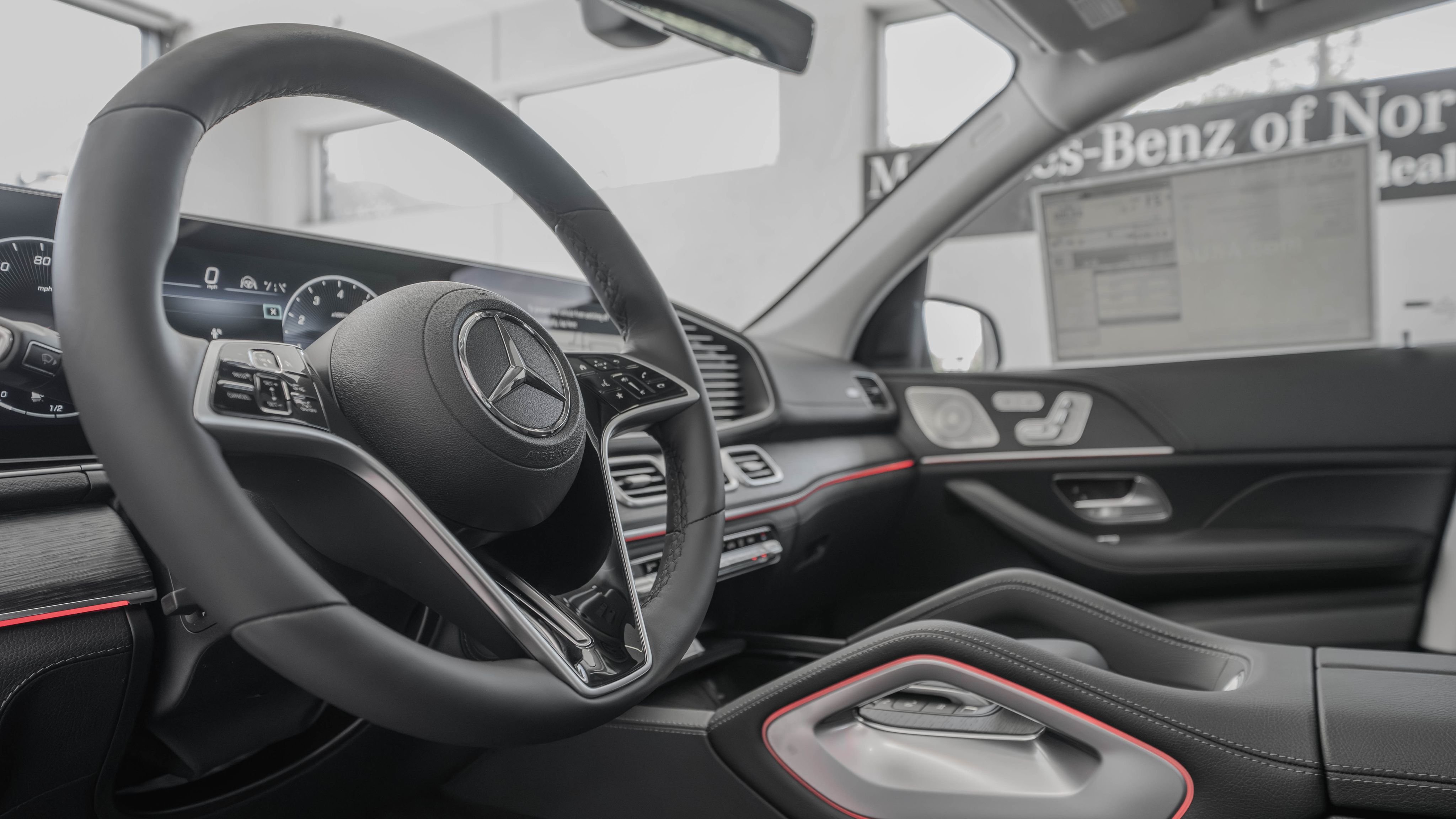 New 2026 Selenite Grey Metallic Mercedes-Benz GLE 450 image 7