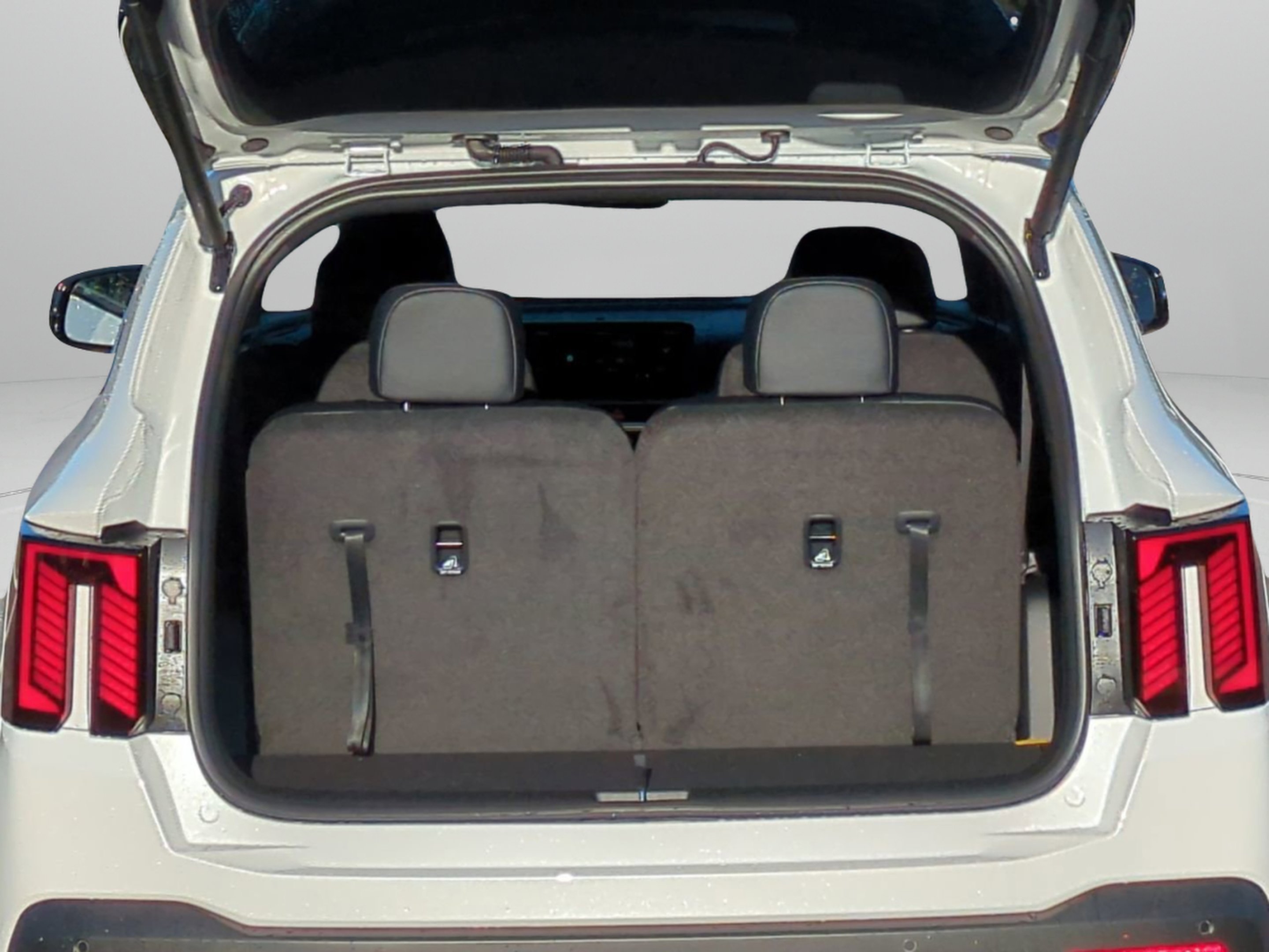 New 2026 Snow White Pearl Kia X-Line SX Prestige AWD image 14