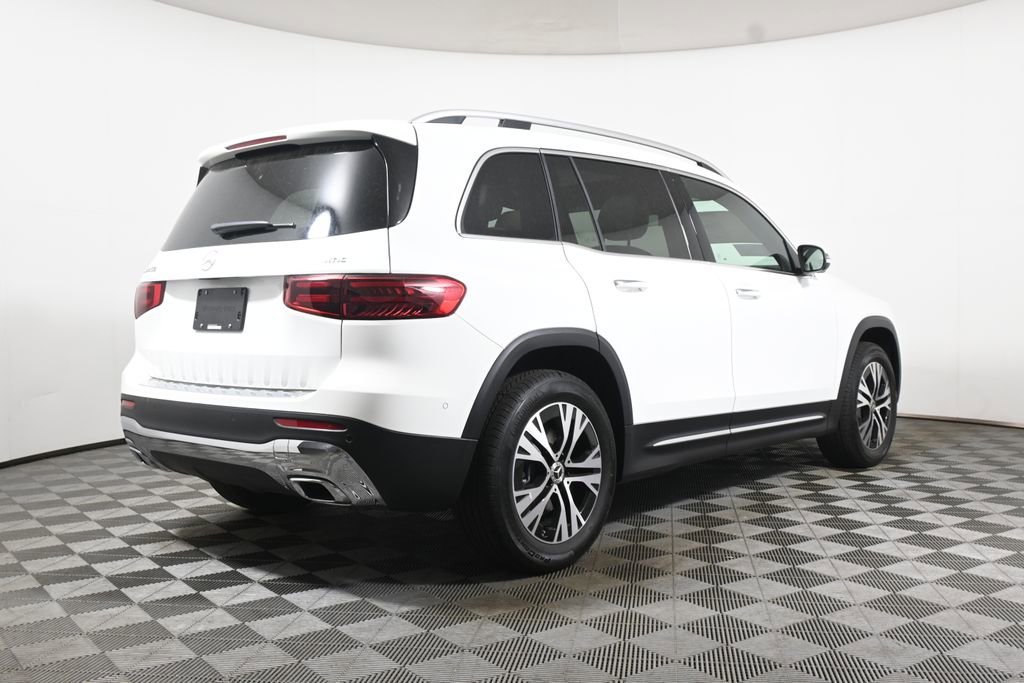 New 2026 Polar White Mercedes-Benz GLB 250 image 44