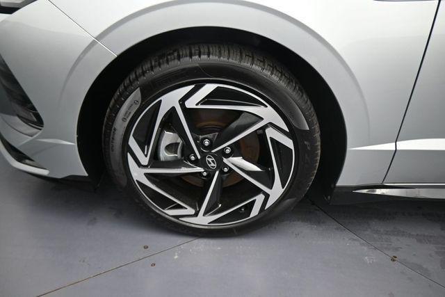 New 2026 Silver Hyundai SEL Sport image 13