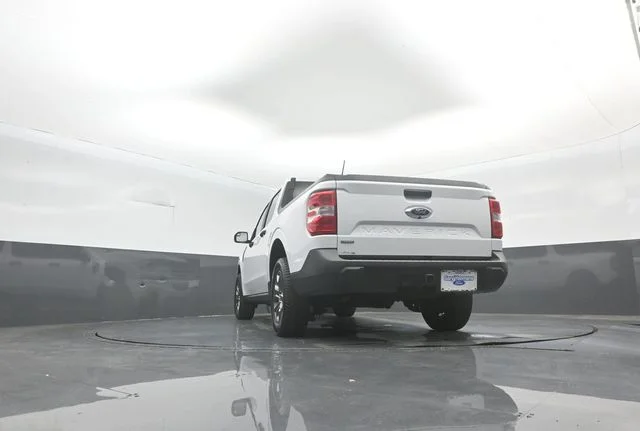 Certified Used 2024 Oxford White Ford XLT image 38