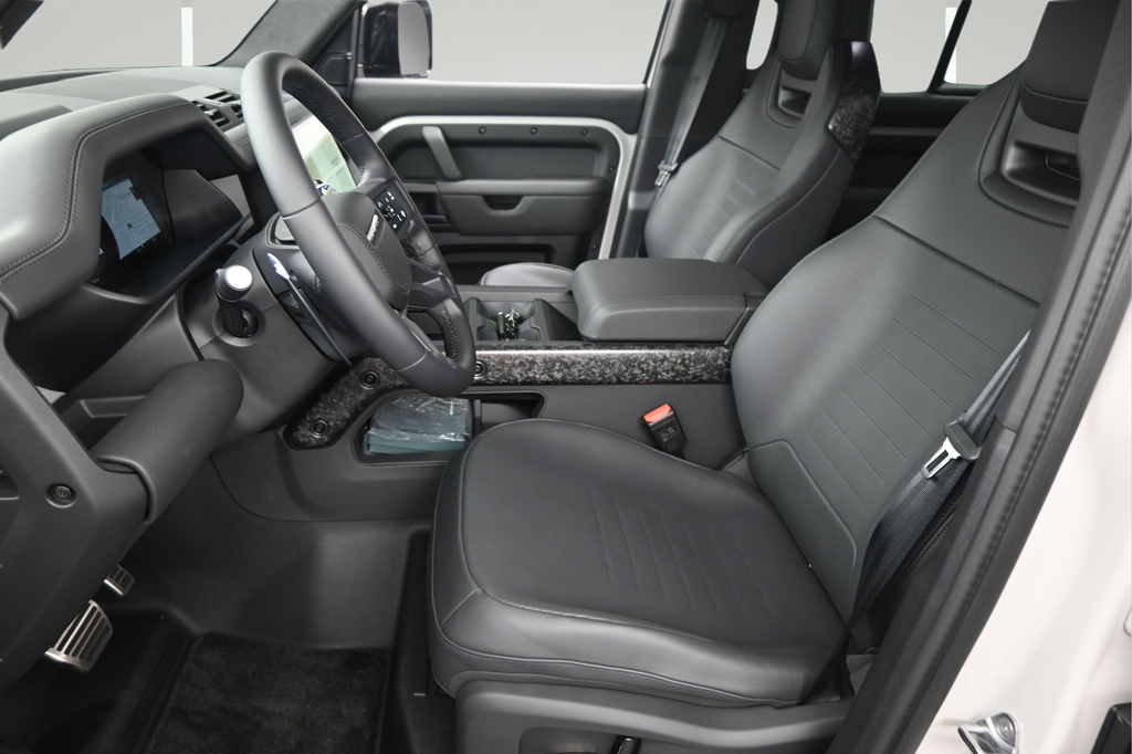 New 2026  Land Rover  OCTA image 4