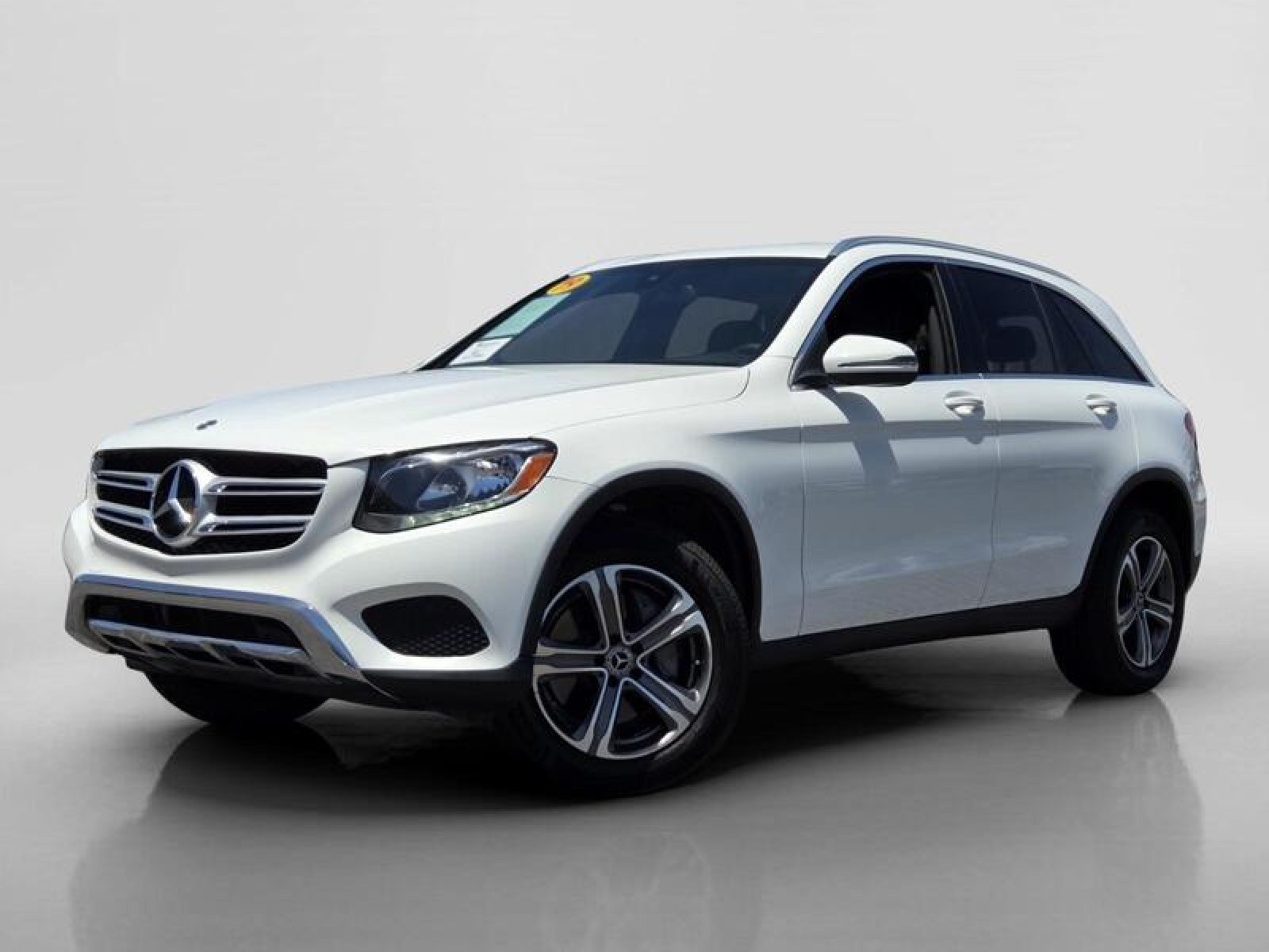 2019 Mercedes-Benz GLC GLC300's photo