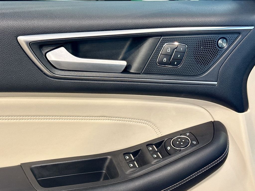 Used 2022 Gray Ford Titanium image 19