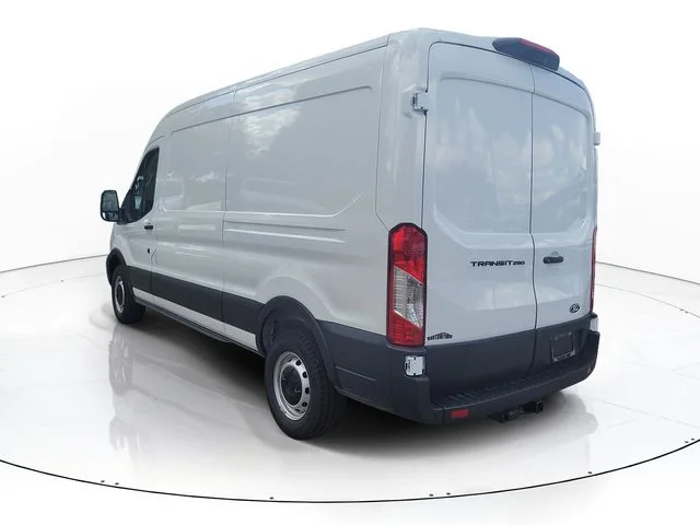 New 2026 Oxford White Ford Base image 7
