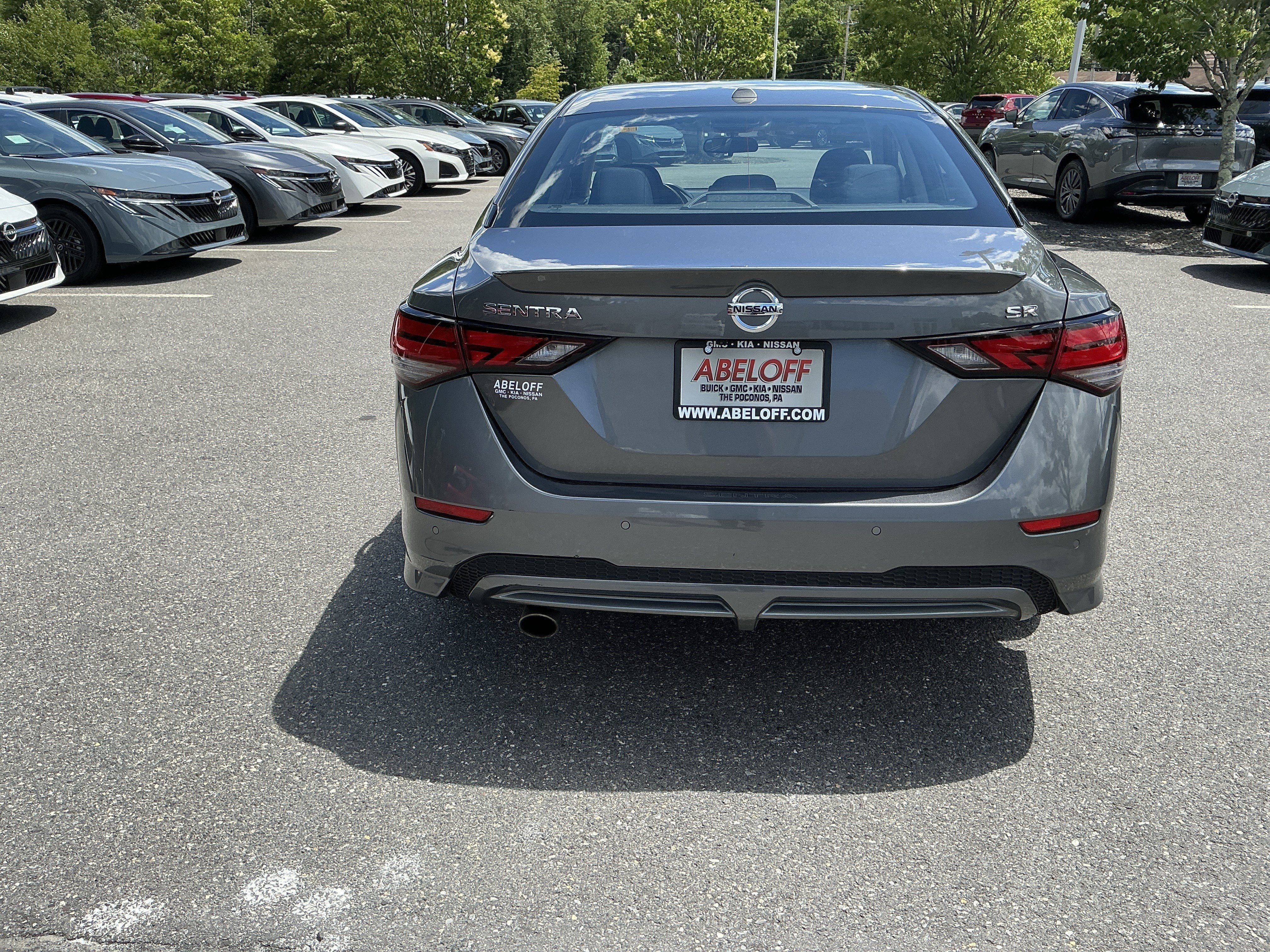 Used 2022 Gun Metallic Nissan SR image 4