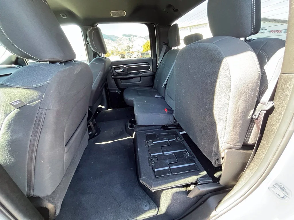 Used 2025 White Ram Big Horn image 16