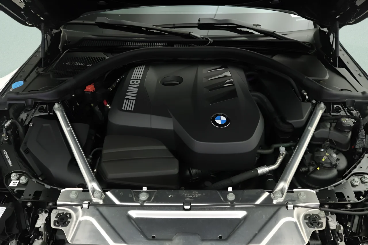 Used 2026 Black BMW 430i 2D Convertible image 24