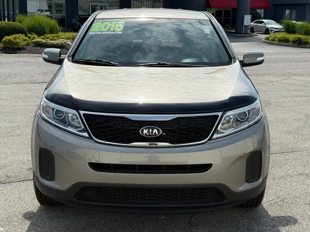 Used 2015 Kia Sorento LX with VIN 5XYKT3A62FG609761 for sale in Merrillville, IN
