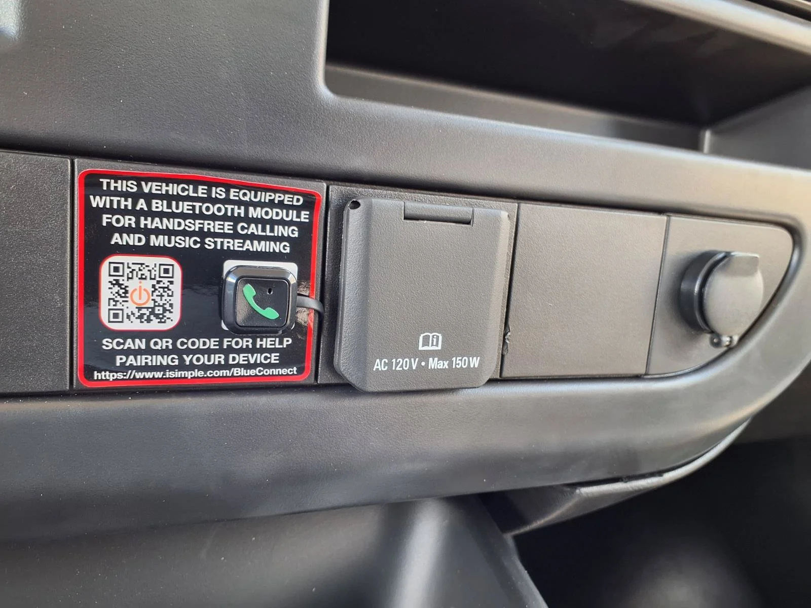 New 2026 Summit White GMC Work Van image 6