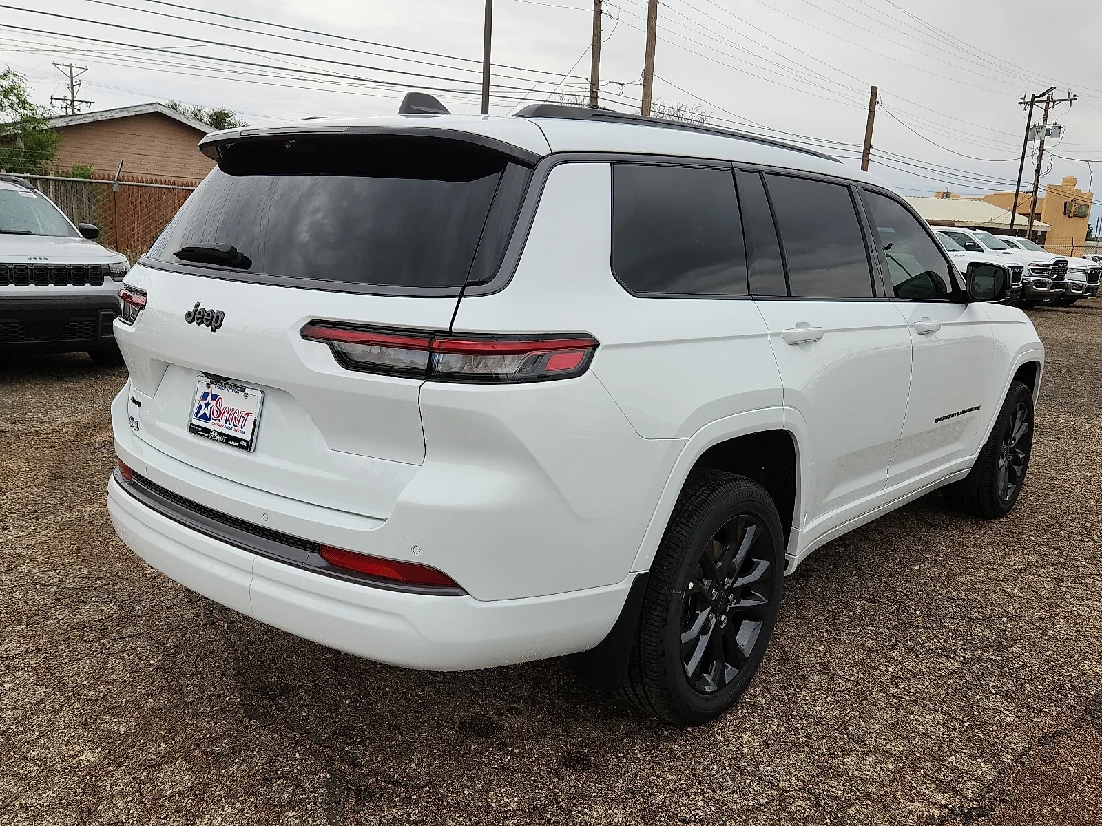 New 2026 White Jeep L LIMITED RESERVE 4X4 image 4