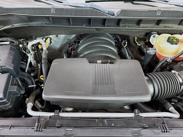 Used 2022 Black Chevrolet LT image 33