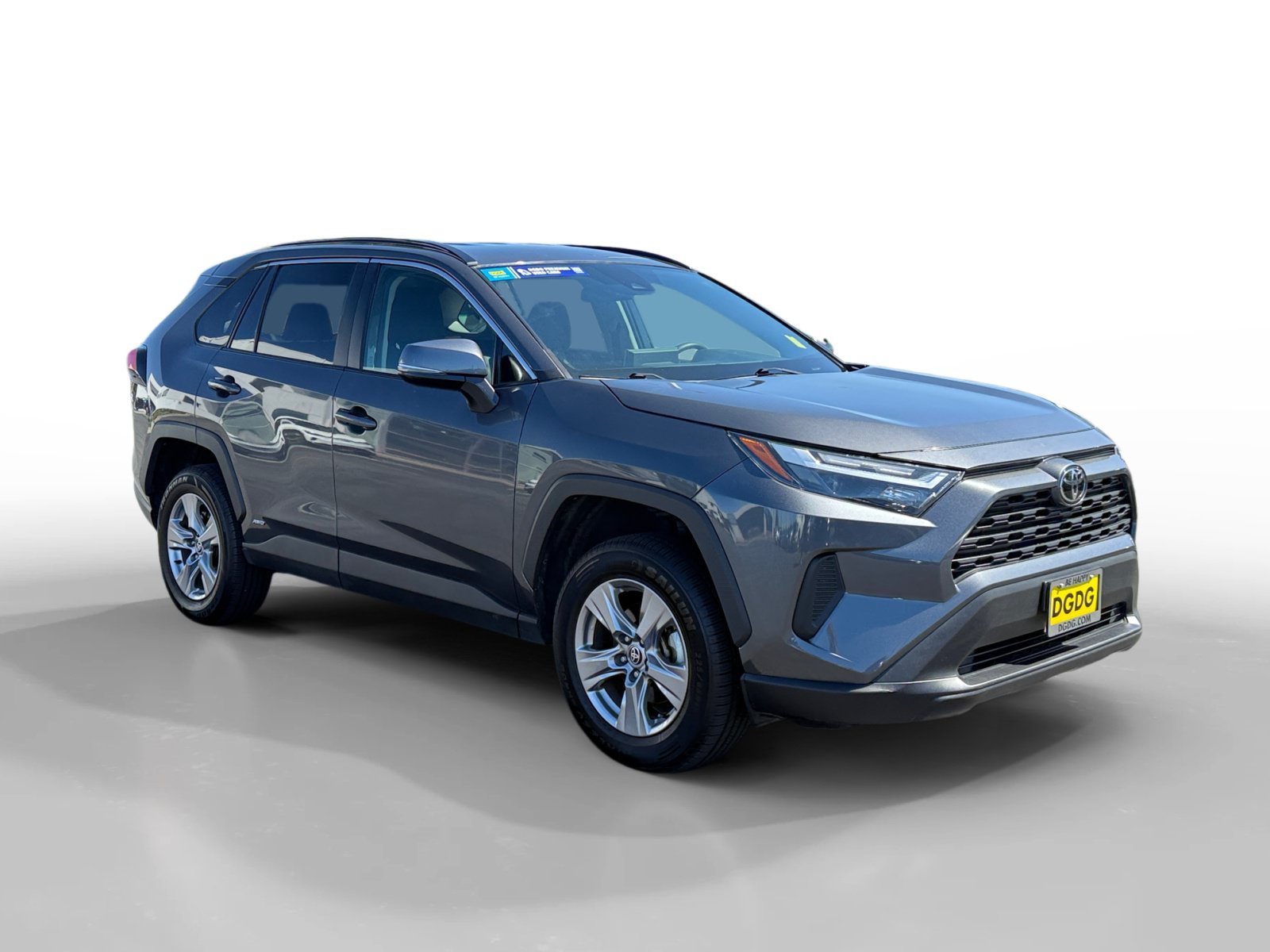 Used 2025 Magnetic Gray Metallic Toyota LE image 7