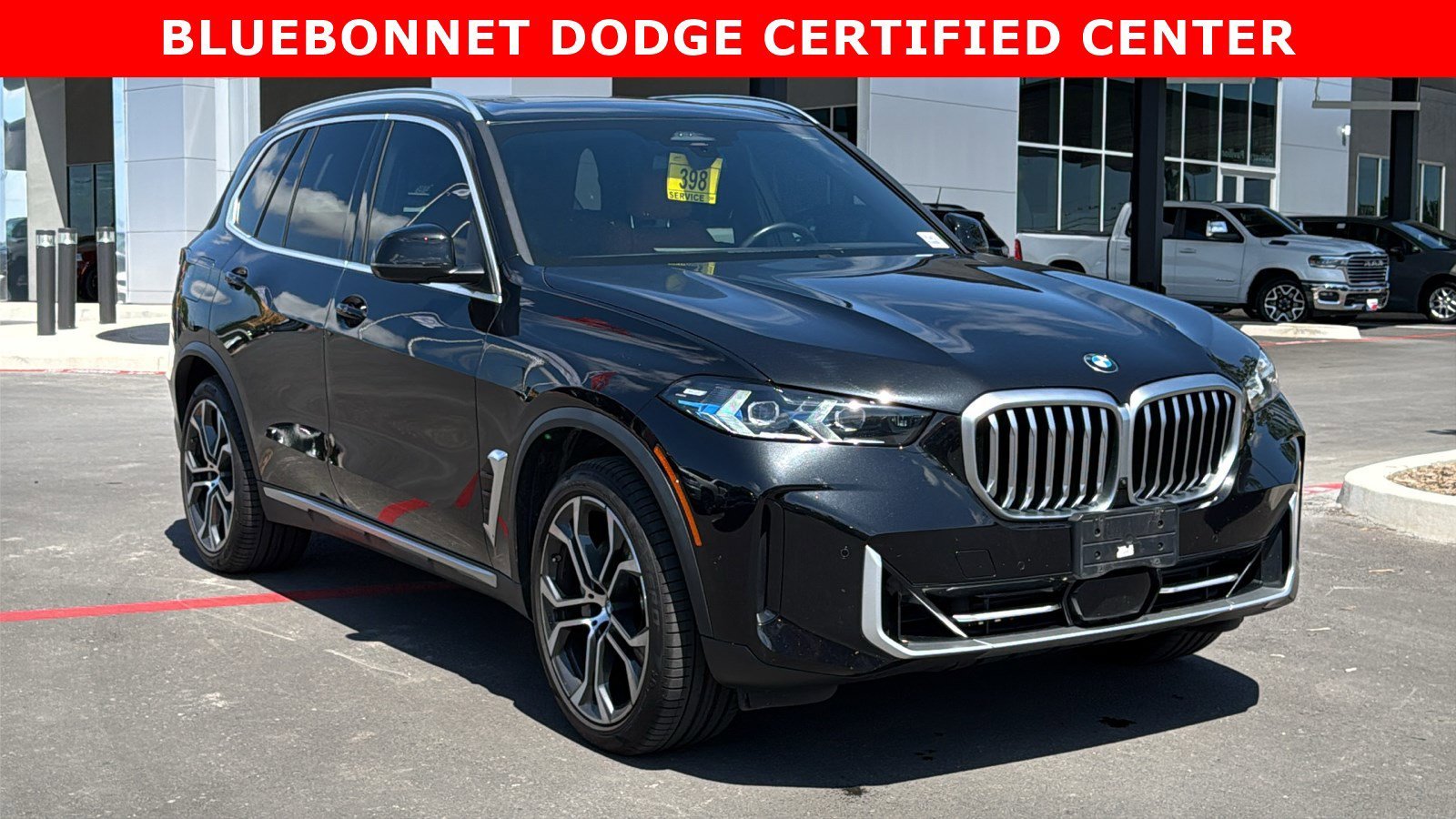 Certified Used 2024 Black Sapphire Metallic BMW xDrive40i image 7