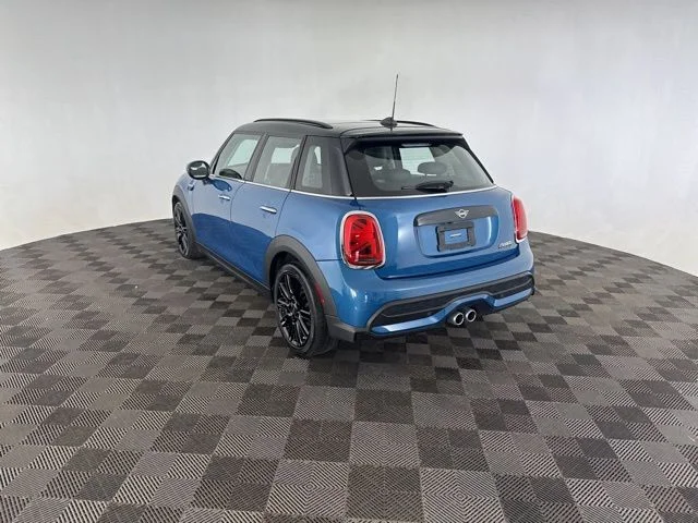 Used 2024 Blue MINI Signature image 7