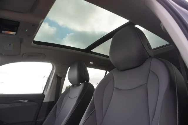 New 2026 Platinum Gray Metallic Volkswagen SE image 33