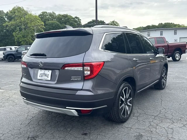 Certified Used 2020 Modern Steel Metallic Honda Touring image 7