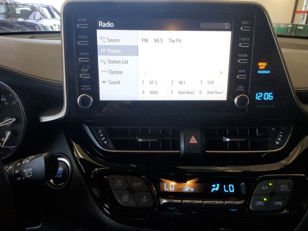 Used 2019 Gray Toyota XLE image 11