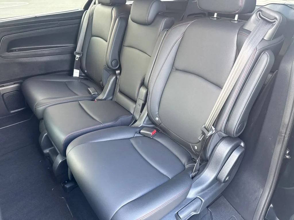 Used 2025 Crystal Black Pearl Honda Sport-L image 32