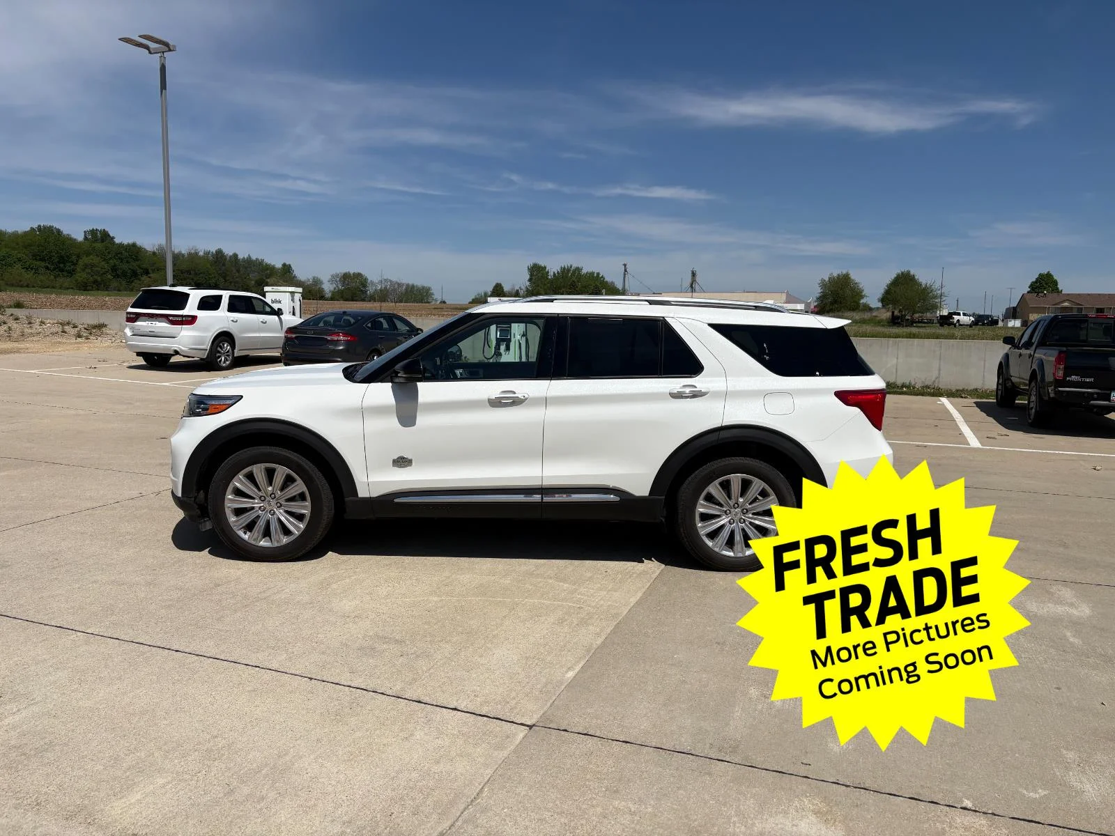 2023 Ford Explorer King Ranch 4WD's photo