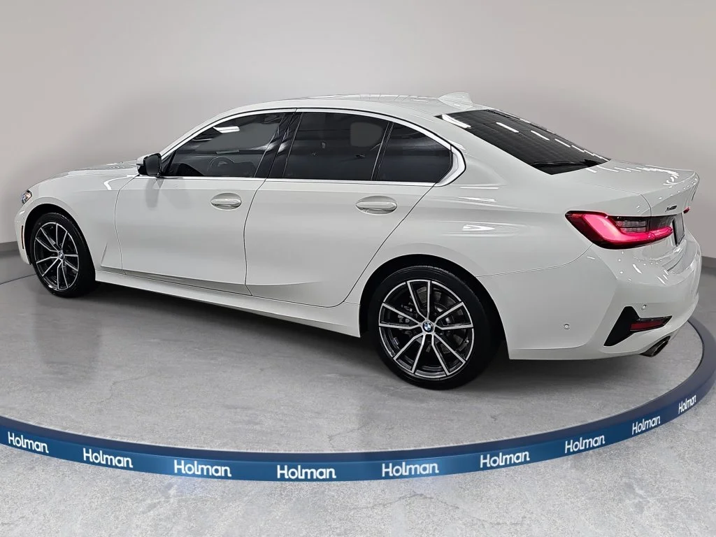 Used 2020 White BMW 330i xDrive image 9