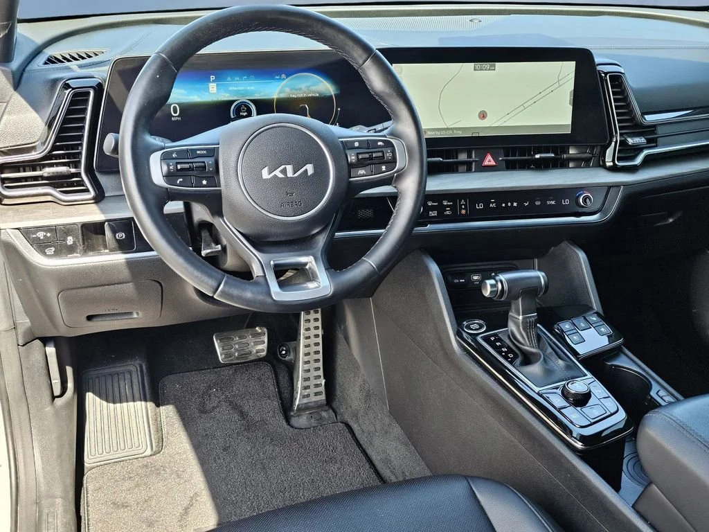 Used 2023 Wolf Gray/ebony B Kia X-Pro Prestige image 35