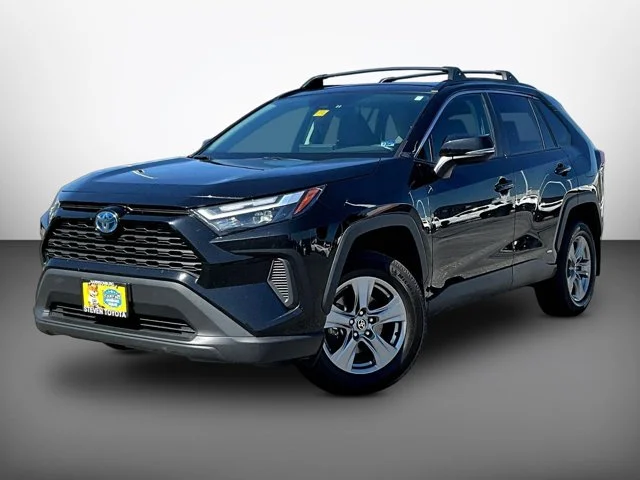Used 2024 Black Toyota XLE image 3