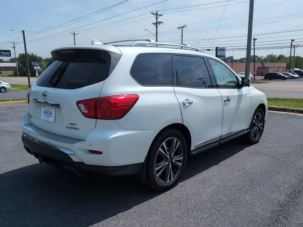 Certified Used 2020 White Nissan Platinum image 5