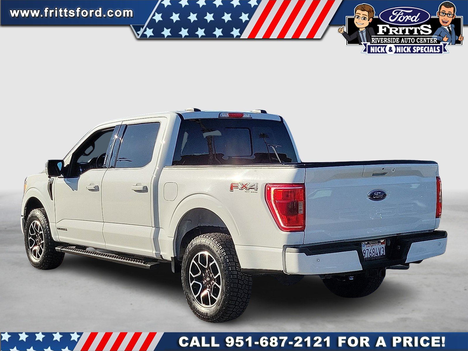 Certified Used 2023 Oxford White Ford XLT image 3