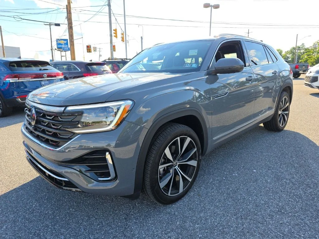 New 2026 Volkswagen Atlas Cross Sport 2.0T SEL Premium R-Line 4D