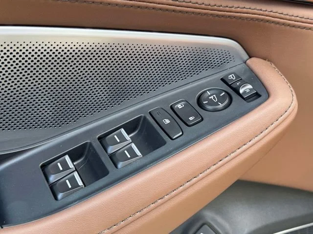 New 2026 Liquid Carbon Metallic Acura w/Advance Package image 15