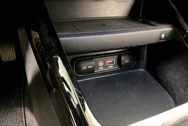 Used 2020 Silver Kia EX image 15