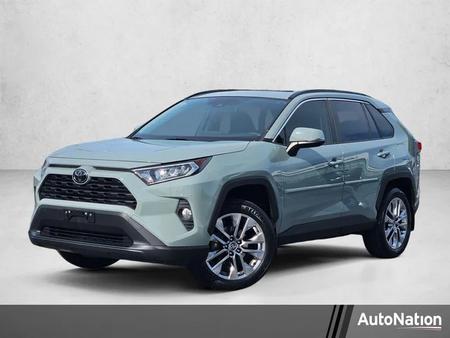 2020 Toyota RAV4 XLE Premium