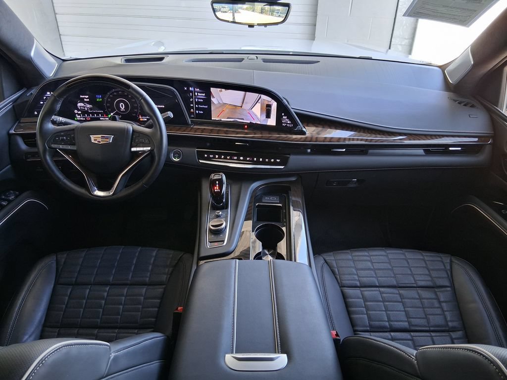 Used 2024 Crystal White Tricoat Cadillac Sport Platinum image 9